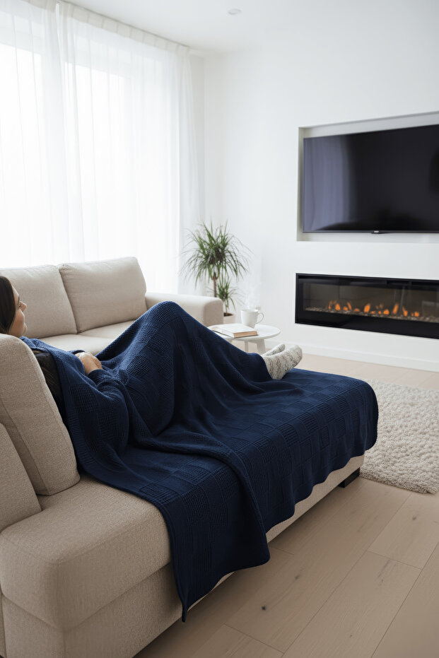 Soft Knitted Blanket Tile 130X170 cm Indigo | Single Person Tv Blanket – Decorative and Lightweight