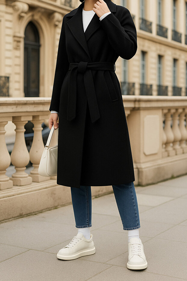 Fekete bélyegzett női kabát - térdig érő, zsebekkel és hasítékkal - 4