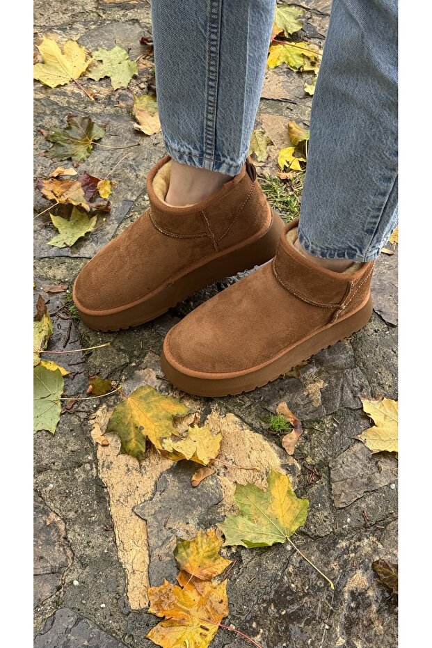 Tan Suede Women's Boots with Fur Inside