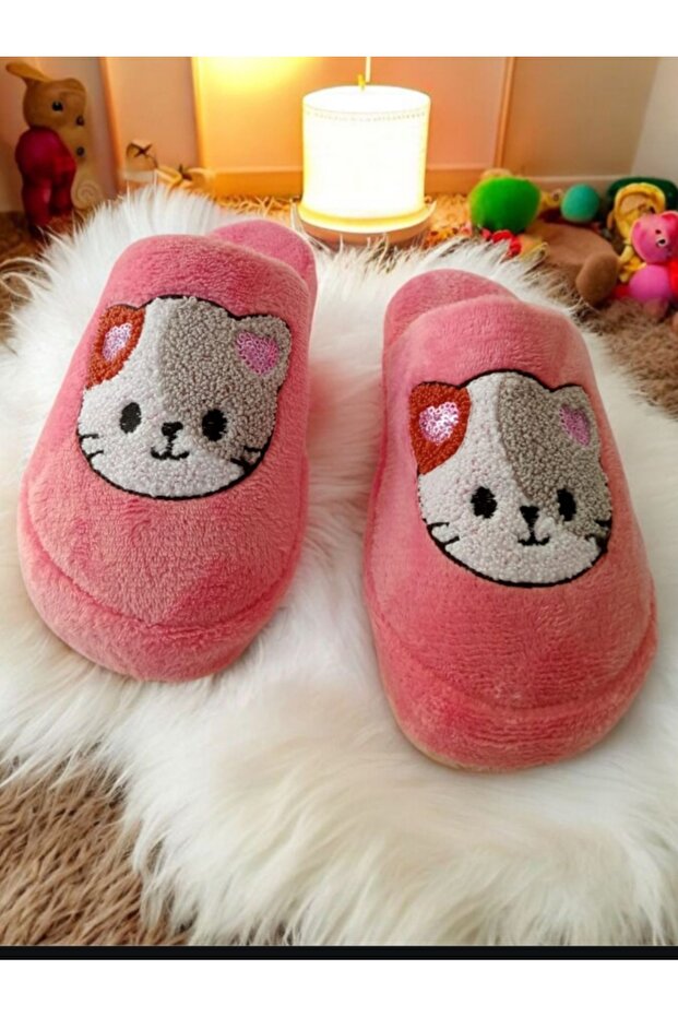 Cat figured house slippers - 1