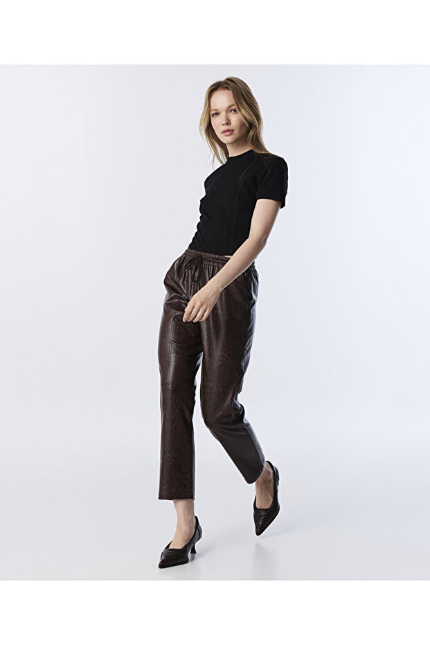 DERİ GÖRÜNÜMLÜ ELASTİK BEL PANTOLON - 2