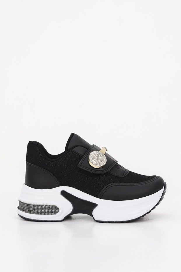 Mdl 477 Stone Buckle Detail Velcro Sports Shoes