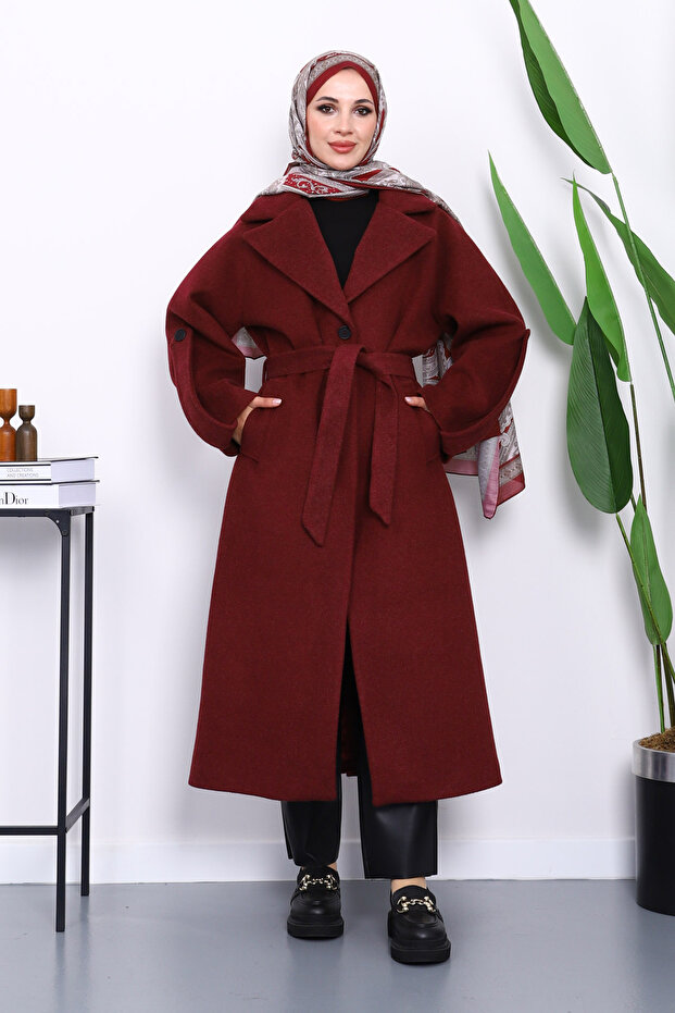 Burgundy Lined Cashmere Coat with Epaulettes on the Sleeves