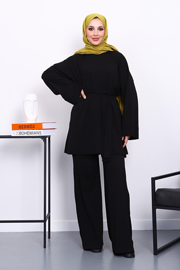 Black Crew Neck Side Slit Set