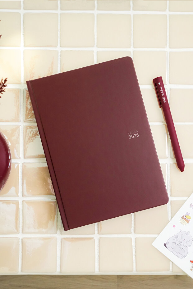 Matt Notebook Youna 2026 Yılı A5 Ajanda 15x21 cm - 12 Aylık - Dikey Tasarım - Bordo