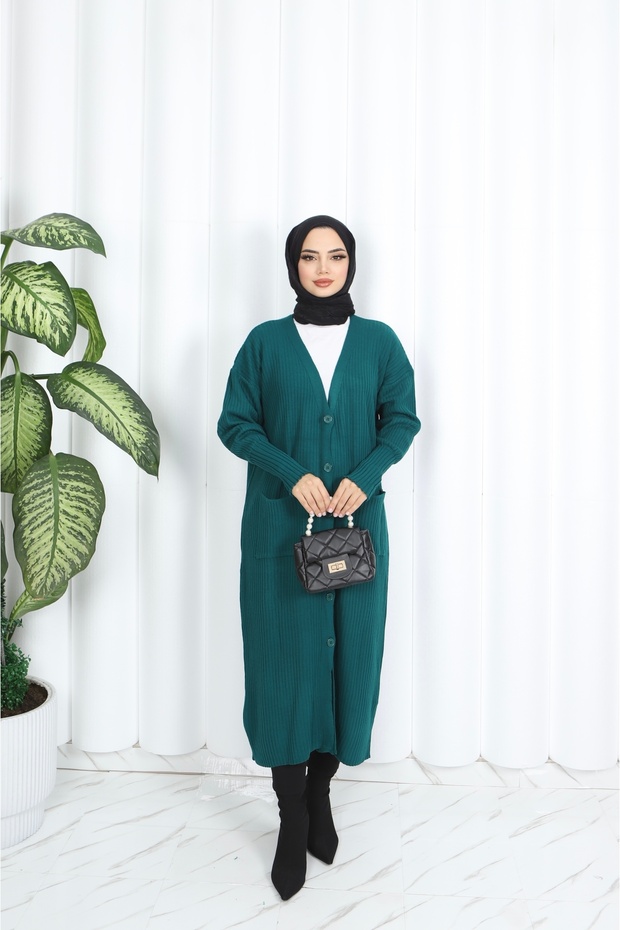 سترة طويلة محبوكة مع جيوب