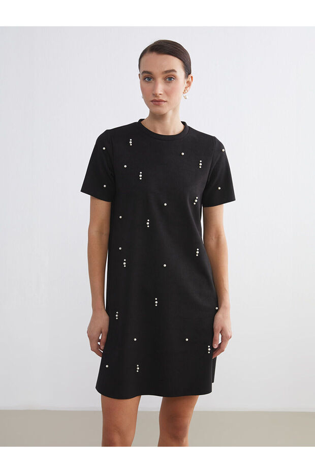 Bisiklet Yaka İnci İşlemeli Elbise - 1