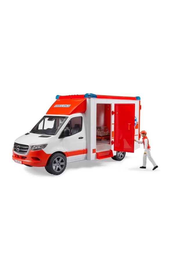 Ambulance and Squad with Mercedes Benz Sprinter Siren