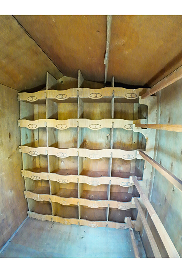 Ahşap Güvercin Kümesi - 7