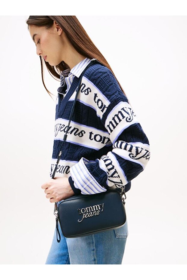 TJW BOLD SCRIPT CAMERA BAG - 2