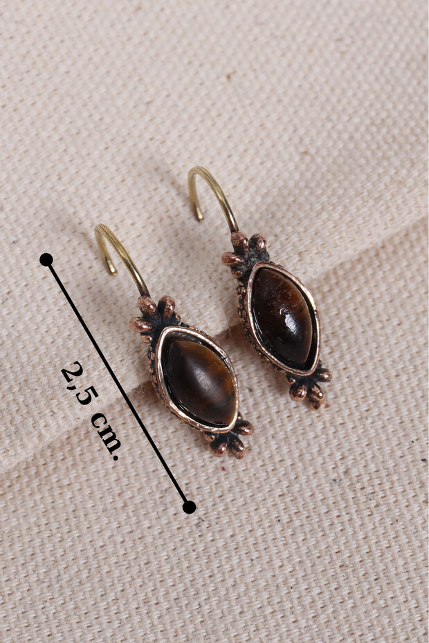 أقراط أصلية مرصعة بحجر عين النمر