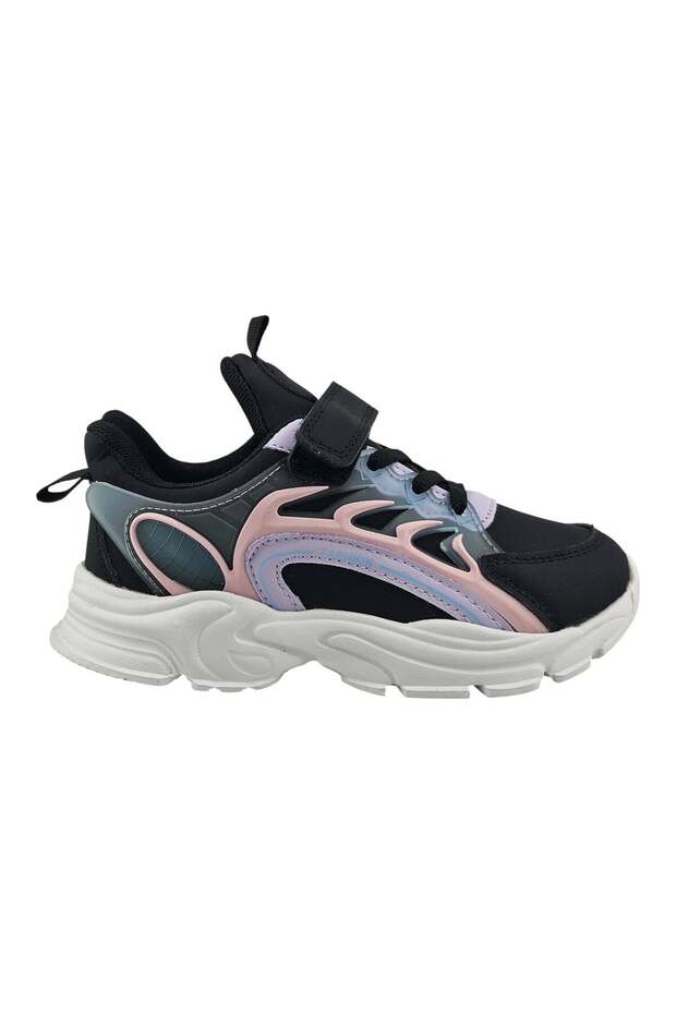 أحذية للأطفال