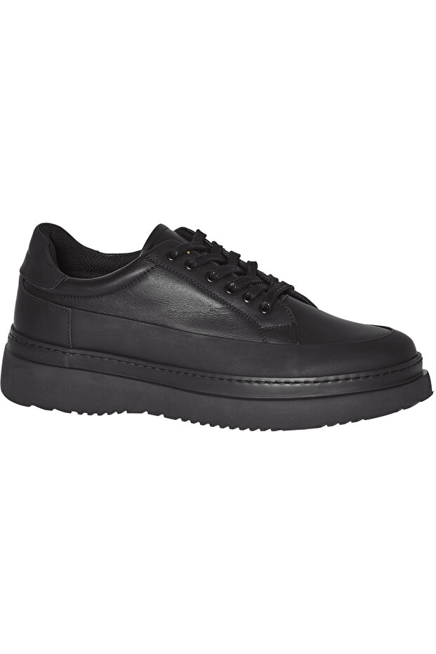 Sneaker - 1