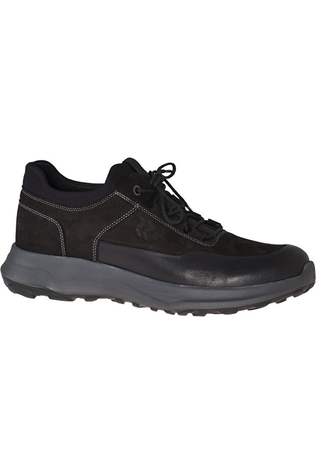 Sneaker - 1