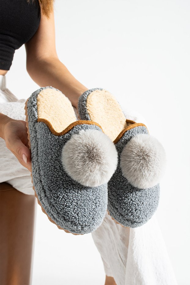 Lamedorehome Women's Pompom Furry House Slippers – Soft Fleece-Lined Winter Slippers