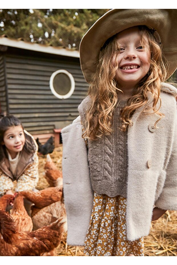Girl's Coat with Fur Collar_Mnvs4438