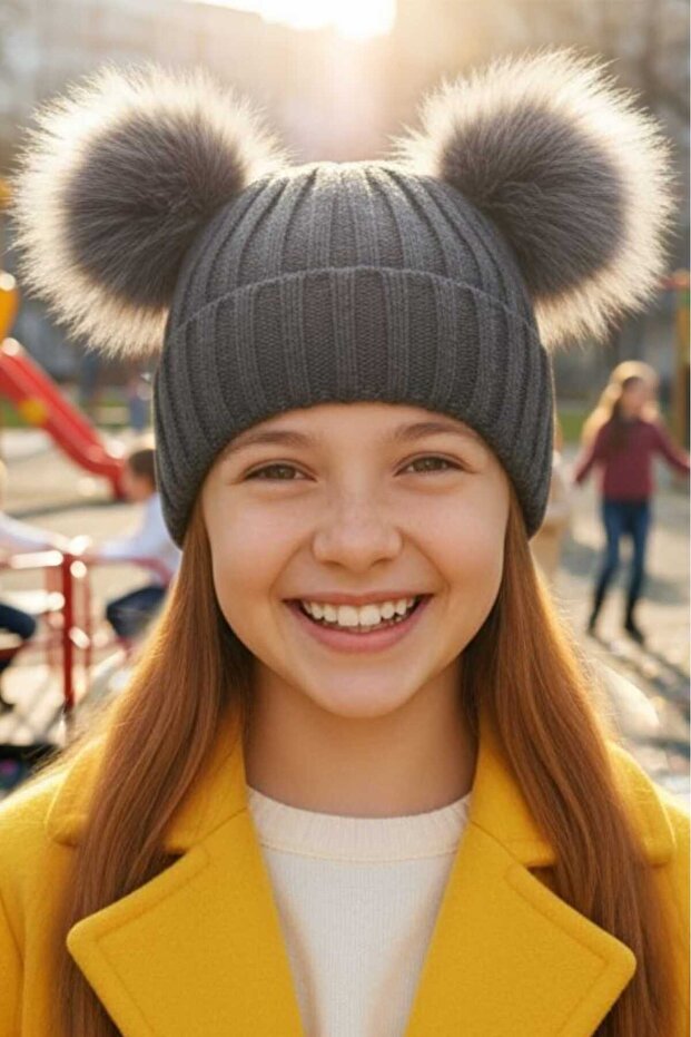Girl's 6 - 14 Years Old Corded Fabric Beanies with Pompoms Children's Beanie