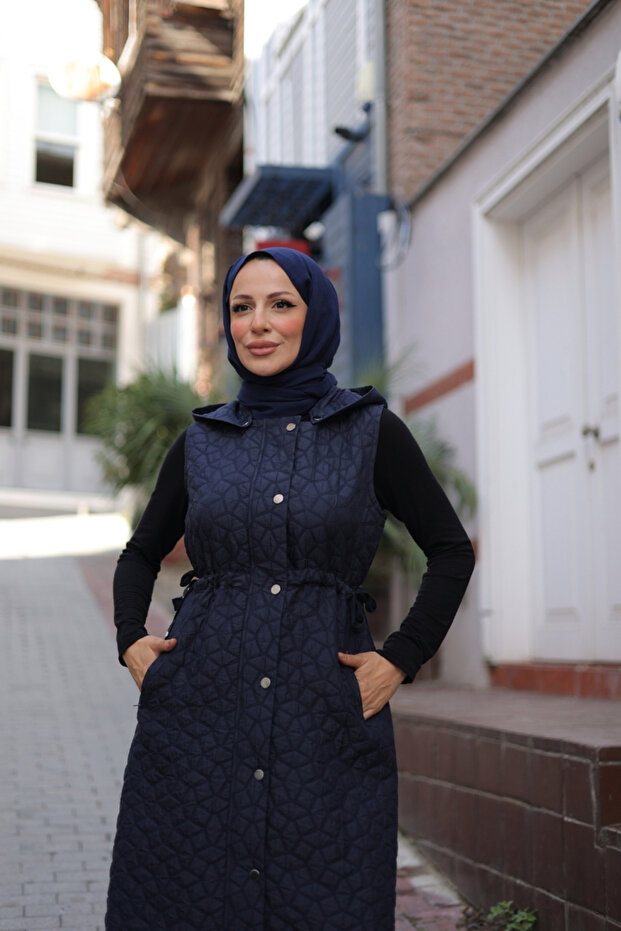 Şirin Kapüşonlu Kapitone Yelek - 7005 - 8