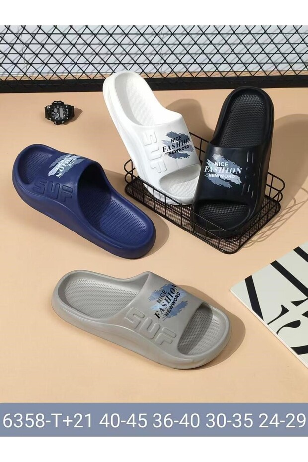 A set of 4 shoes in different colors with an elegant design - 1