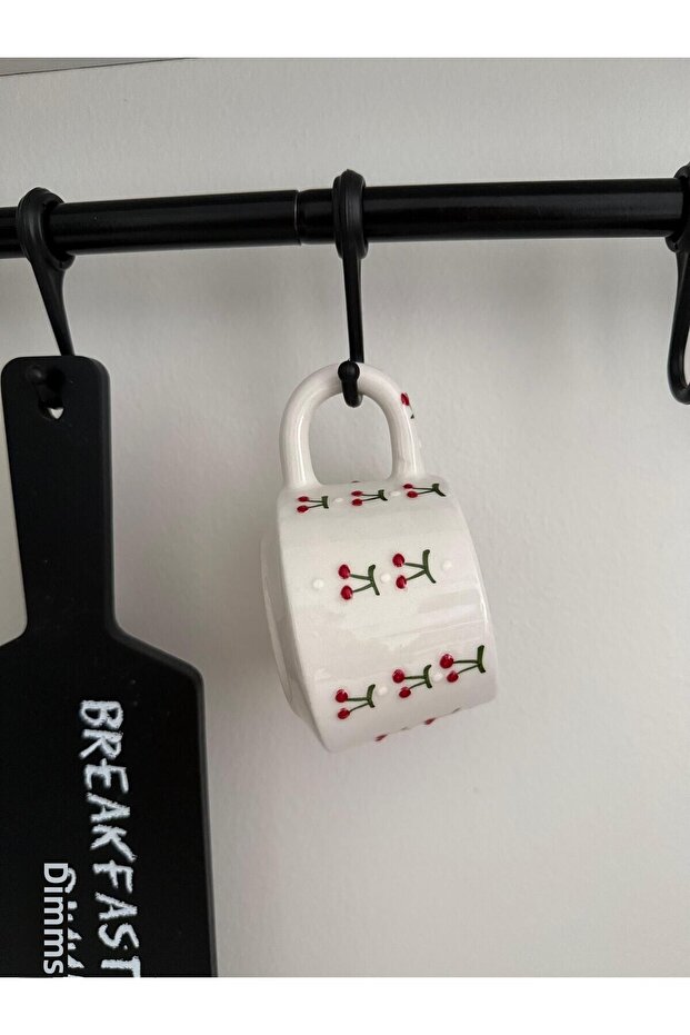 كوب قهوة سيراميك مزخرف يدويًا بتصميم الكرز - 4