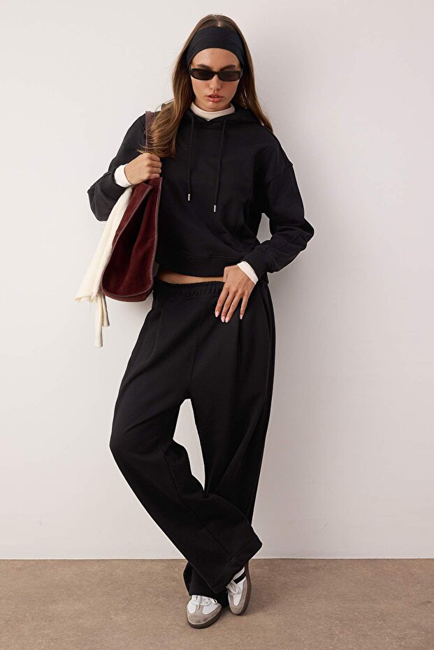 Siyah Oversize/Geniş Kalıp Kalın İçi Polarlı Örme Sweatshirt TWOAW26SW00209 - 2