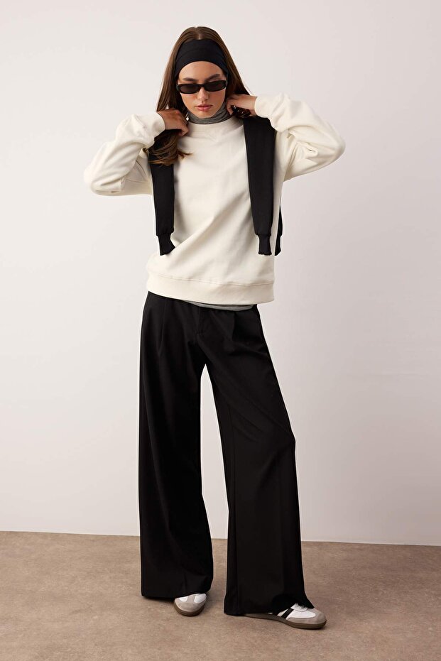 Ekru Oversize/Geniş Kalıp Kalın İçi Polarlı Örme Sweatshirt TWOAW26SW00203 - 2