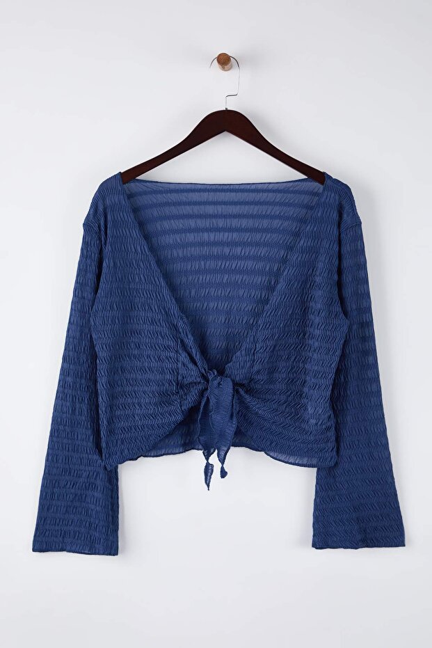 Indigo Gofre Dokulu Kumaş Crop Boy Örme Büyük Beden Bluz TBBAW26AF00082 - 5