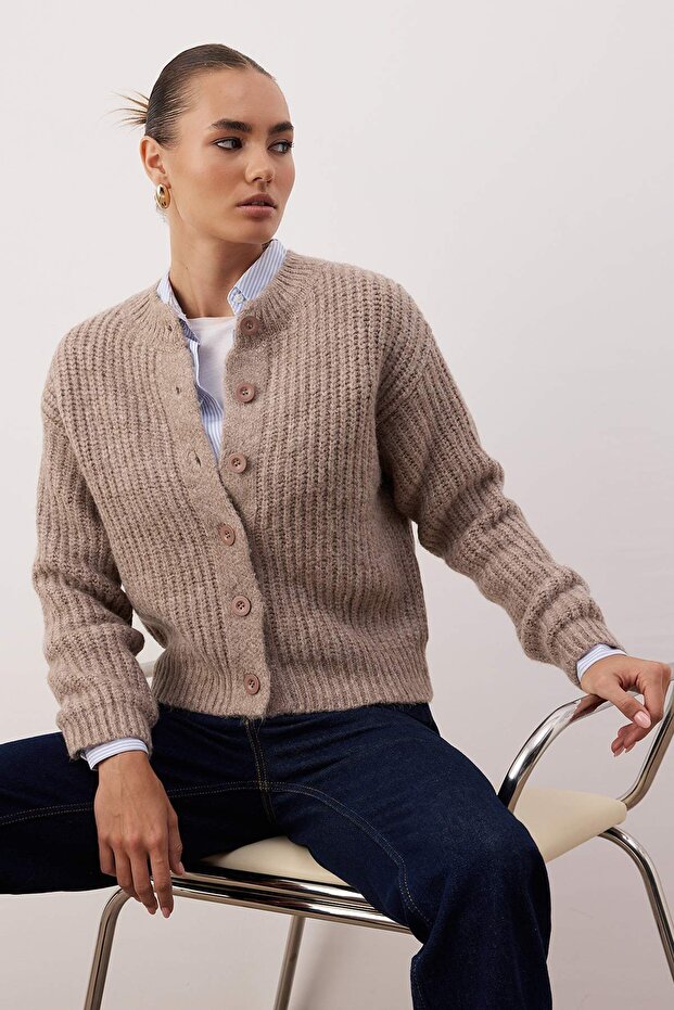 Wardrobe Essentials Vizon Yumuşak Dokulu Basic Triko Hırka | TWOAW26HI00204 - 1