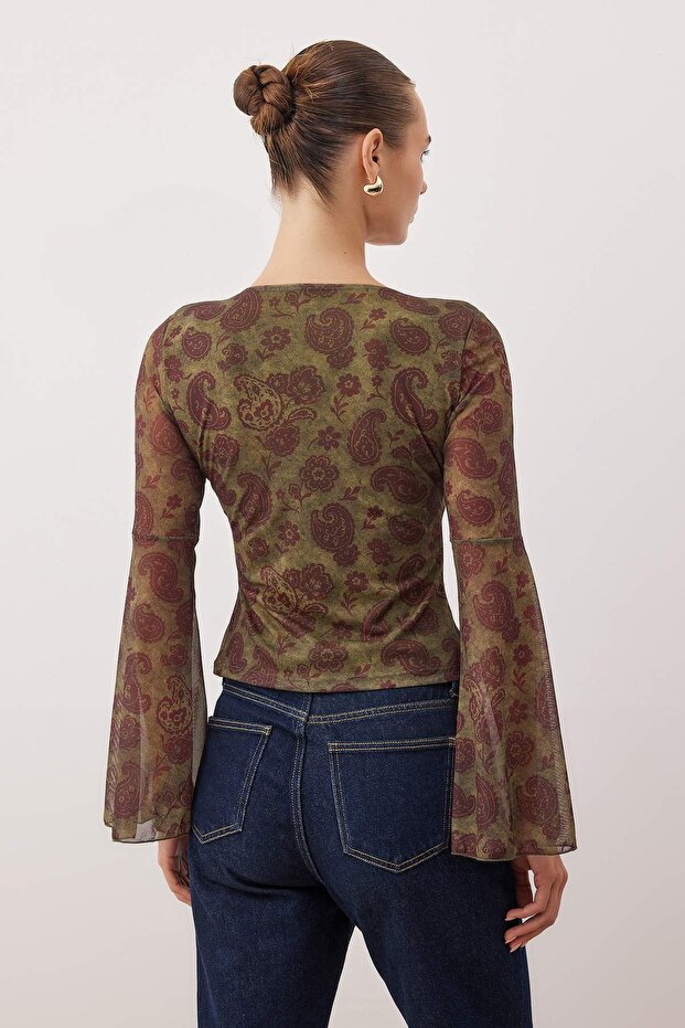 Kahverengi Boho/Boho Chic Baskılı V yaka İspanyol Kol Tül Esnek Örme Bluz TWOAW26BZ00239 - 4
