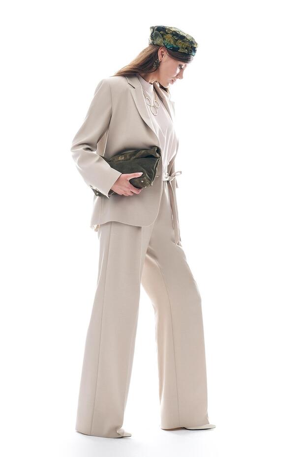 Düğmeli Oversize Kesim Ceket - 4