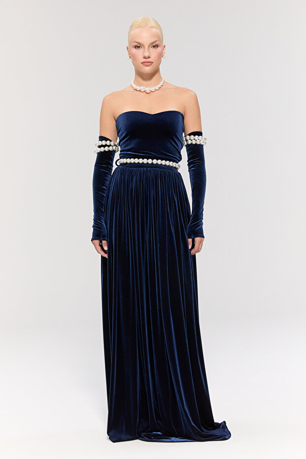 Chamber of Pearls Gown