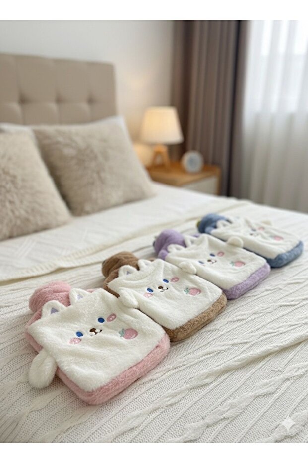 Tavşan Figürlü Yumuşak Peluş Eldivenli Ayak Geçmeli 2000 ml Lik Sıcak Su Torbası - 7