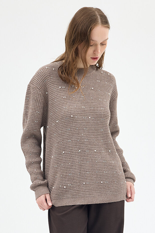 7045 Kol Örgü Detay Taşlı Kazak Koyu Vizon - 3