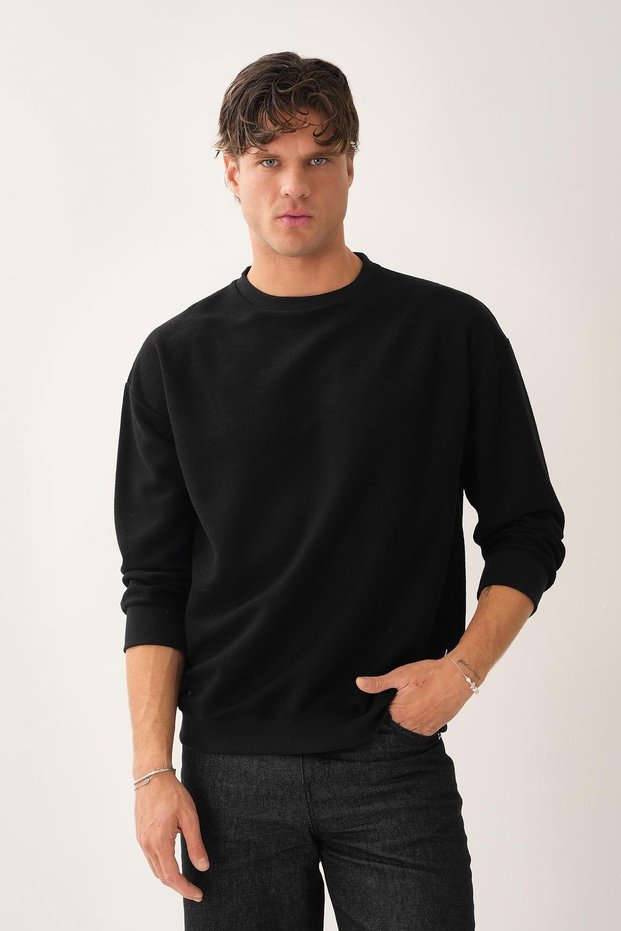 Cycling Neck Long Sleeve Sweatshirt (Unx-37400)