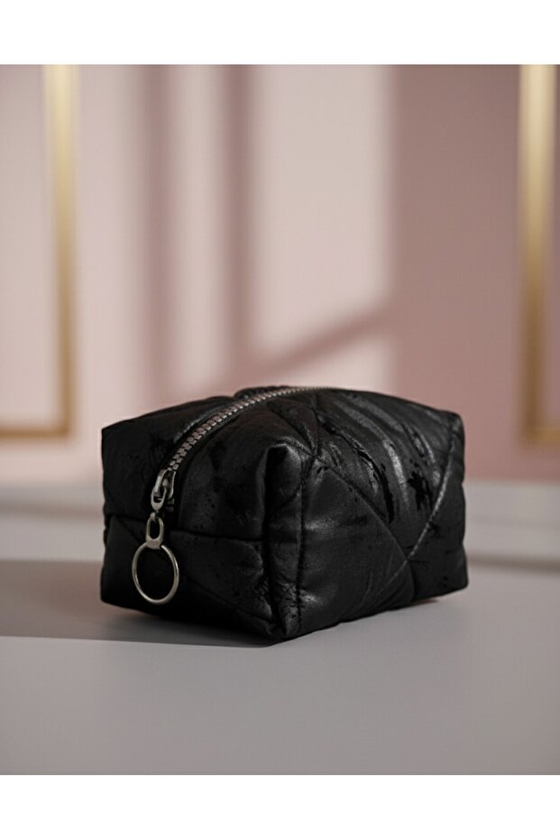 Minimal Velvet Makeup Clutch Bag >Travel Bag