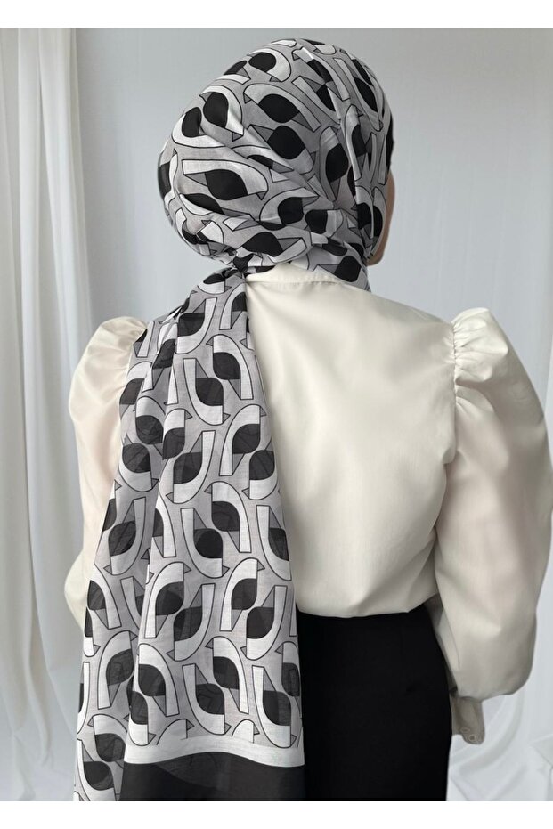 Geometric Patterned Black Gray Soft Shawl - 1