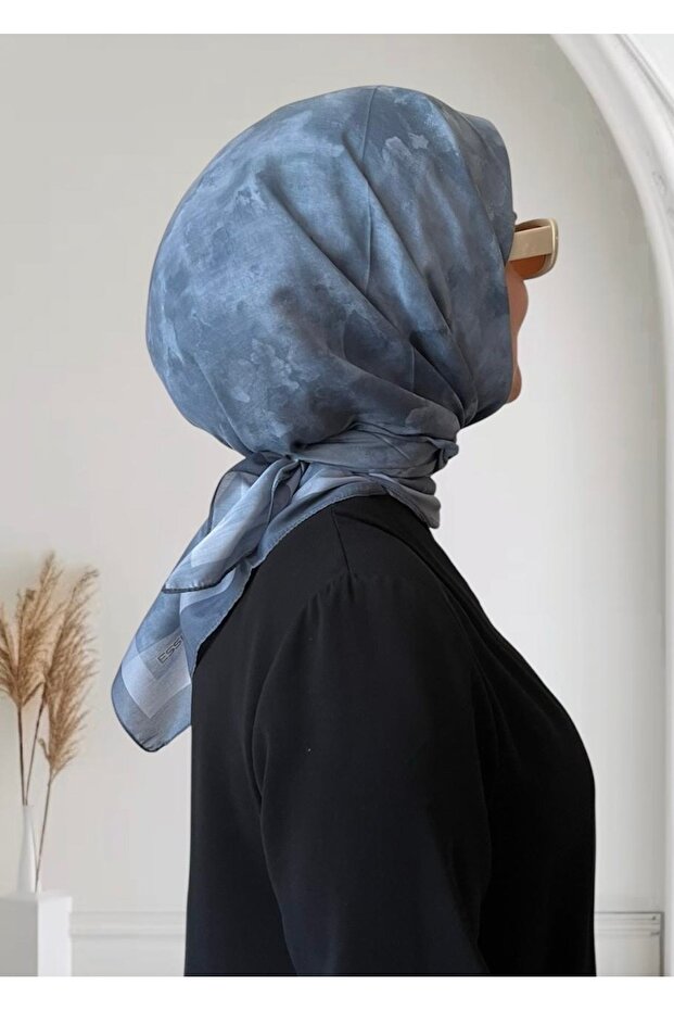 Cloud Pattern Indigo Soft Scarf - 1