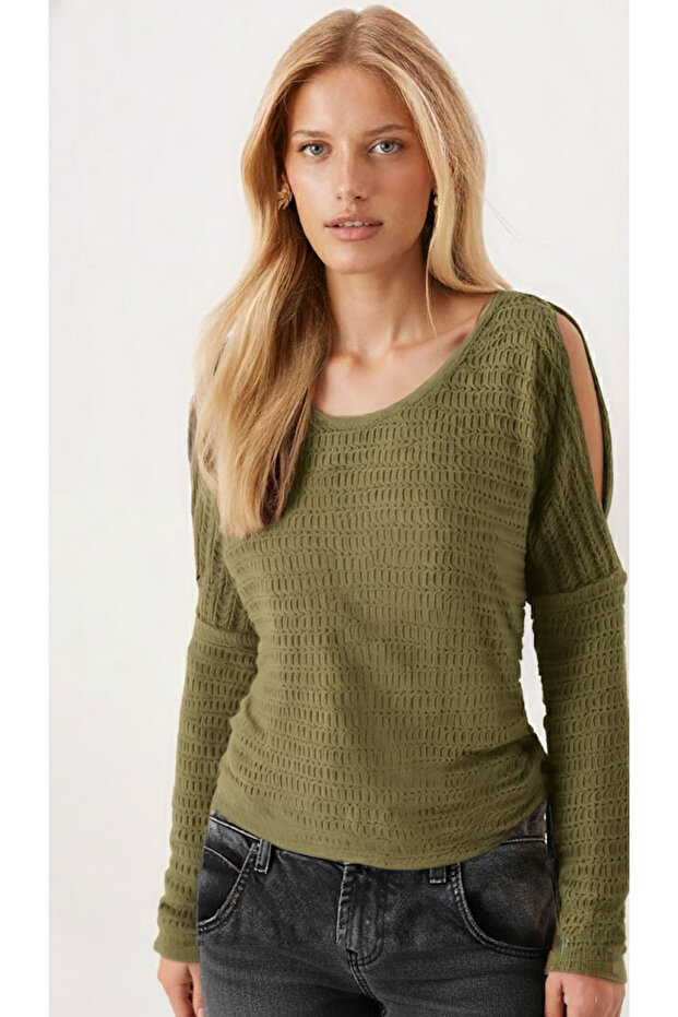 Women's Khaki Soft Textured Off-Shoulder Blouse Arm-26K001024
