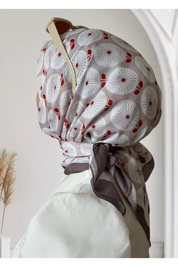 ريترو بلوم منقوشة وشاح رمادي ناعم - 1