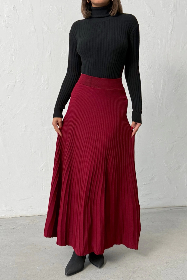 Women's Burgundy Pleated Detailed Long Knitwear Skirt