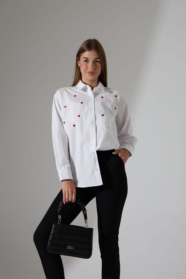 New Season Oversized White Poplin Fabric Heart Embroidered Detailed Epaulette Design Shirt