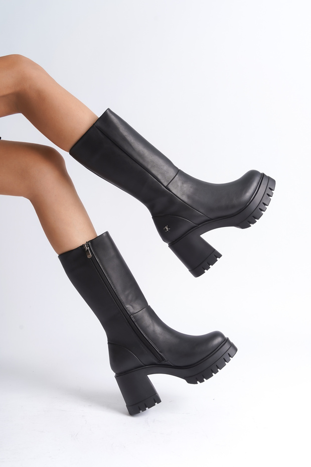 Cipzáras Trak Sole sarkú női csizma - 5