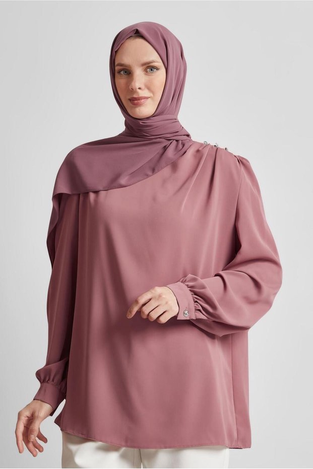 بلوزة ذات رقبة دائرية 45636