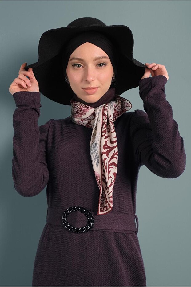 Shoulder Garned Throat Dress 40362