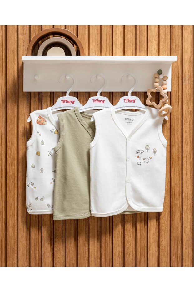 Cotton Farm Village 3-Piece Vest