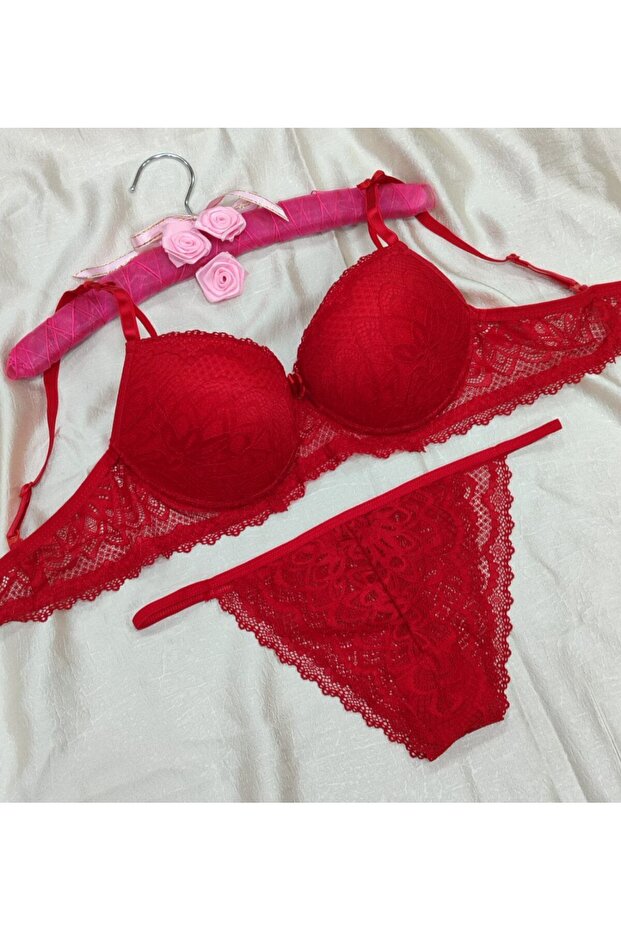 Lace and Bow Detailed Padded Underwire Bra Panty Set - Lingerie Set
