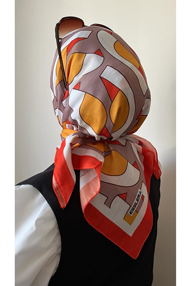 وشاح ناعم برتقالي منقوش على شكل لغز حديث - 4