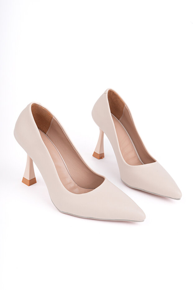 Tobias Thin Heel Flat Stiletto