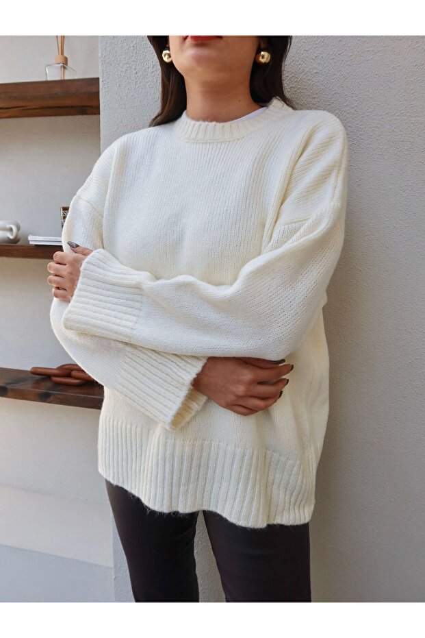 Weicher Strickpullover mit Rundhalsausschnitt - 3