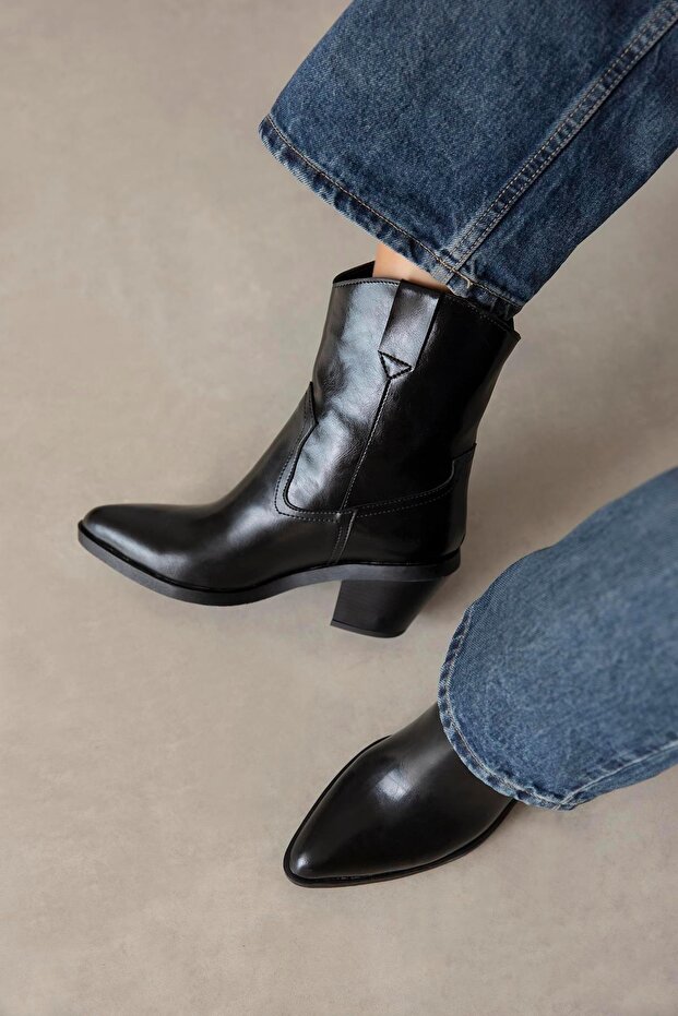 Maven Kadın Kırışık Deri Topuklu Bot Siyah - 1